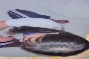 04年下海 白天上学晚上卖身  背景图片