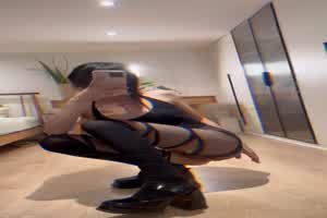 淫荡黑丝女神  背景图片