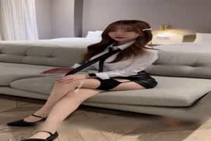 极品正妹不间断玩棒吃鸡  背景图片