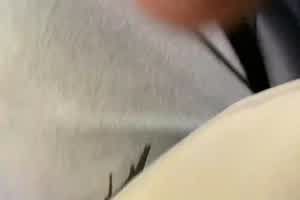 白虎美穴网红【娜娜】穿红色情趣内衣勾引弟弟做爱，高清1080P原版无水印  背景图片