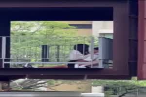 门事件 市政府停车场上演「活春宫」! 情侣遭全网疯传  背景图片