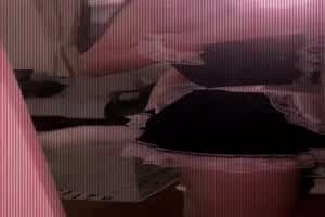 网红小野猫在家与男友甜蜜爱爱  背景图片