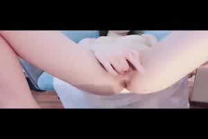 红唇女神  背景图片