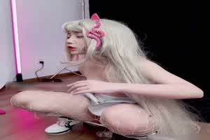 yuumeilyn-近距离第一视角看女上  背景图片