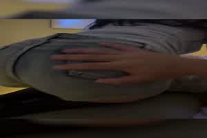 调教女大生成为我的性奴隶  背景图片