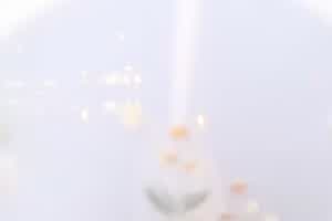 原创 樱花小猫 古装极致户外漏出，摄影师被撩的受不了直接开干  背景图片