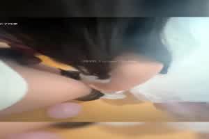 生日当天姐姐穿上婚纱，酒后在“婚房”潮喷不断，吞下我全部精液  背景图片