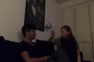 小哥探花微信约炮性欲极强熟女  背景图片