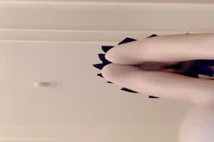 这样可以看清我的粉穴吗  背景图片