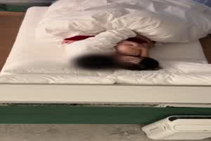 偷拍楼下大奶正妹约炮之旅  背景图片