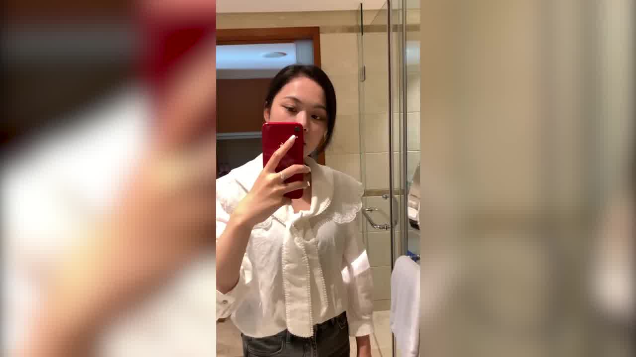  情侣轻度SM啪啪泄露捆绑虐操跪舔深喉露脸 的剧照1