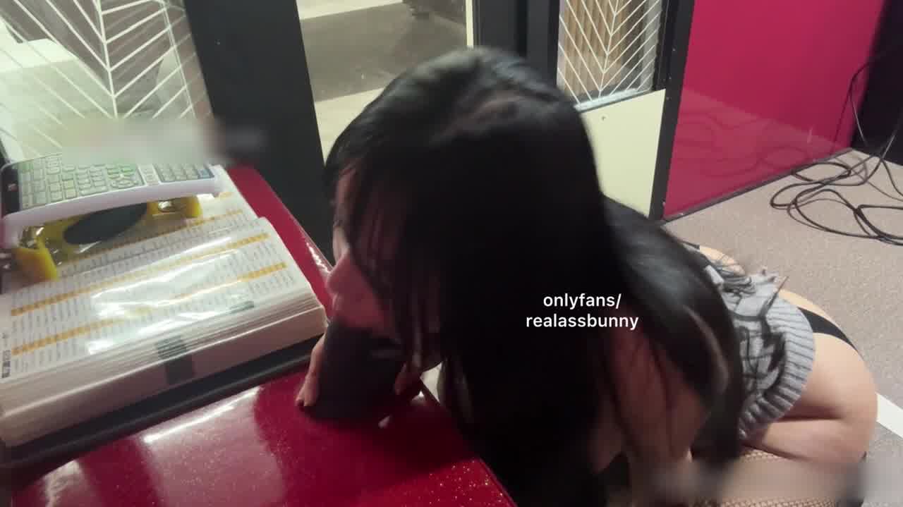  超顶肥尻肉感美人玩弄屁股和你的鸡儿！ 的剧照4