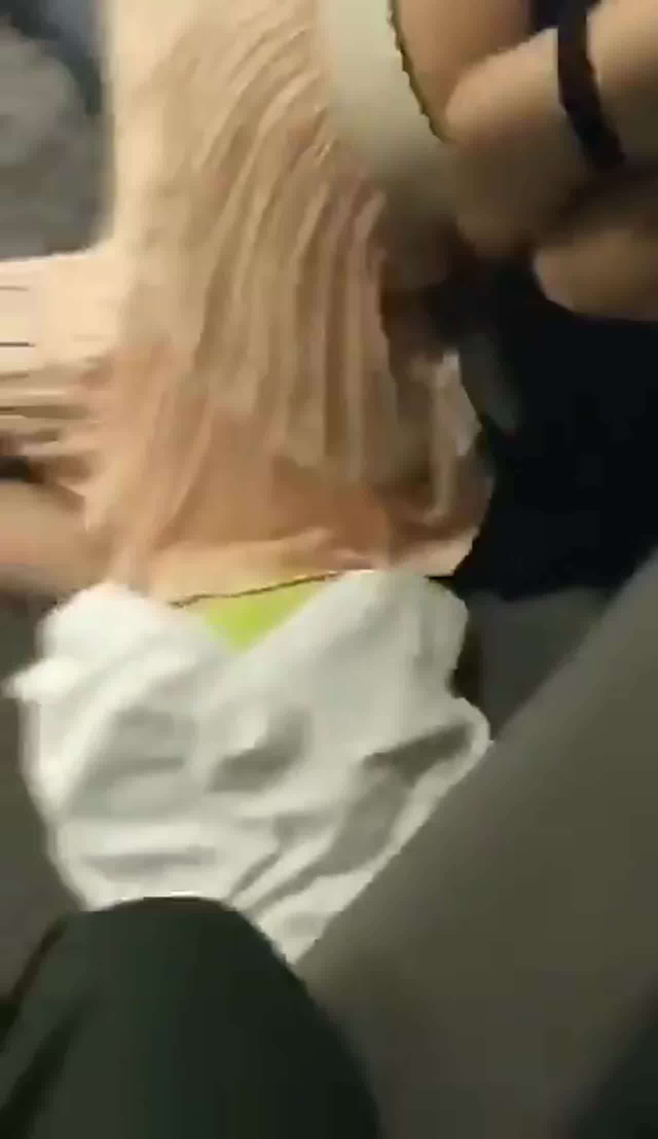  妹妹联手强上叔叔还说不 的剧照7