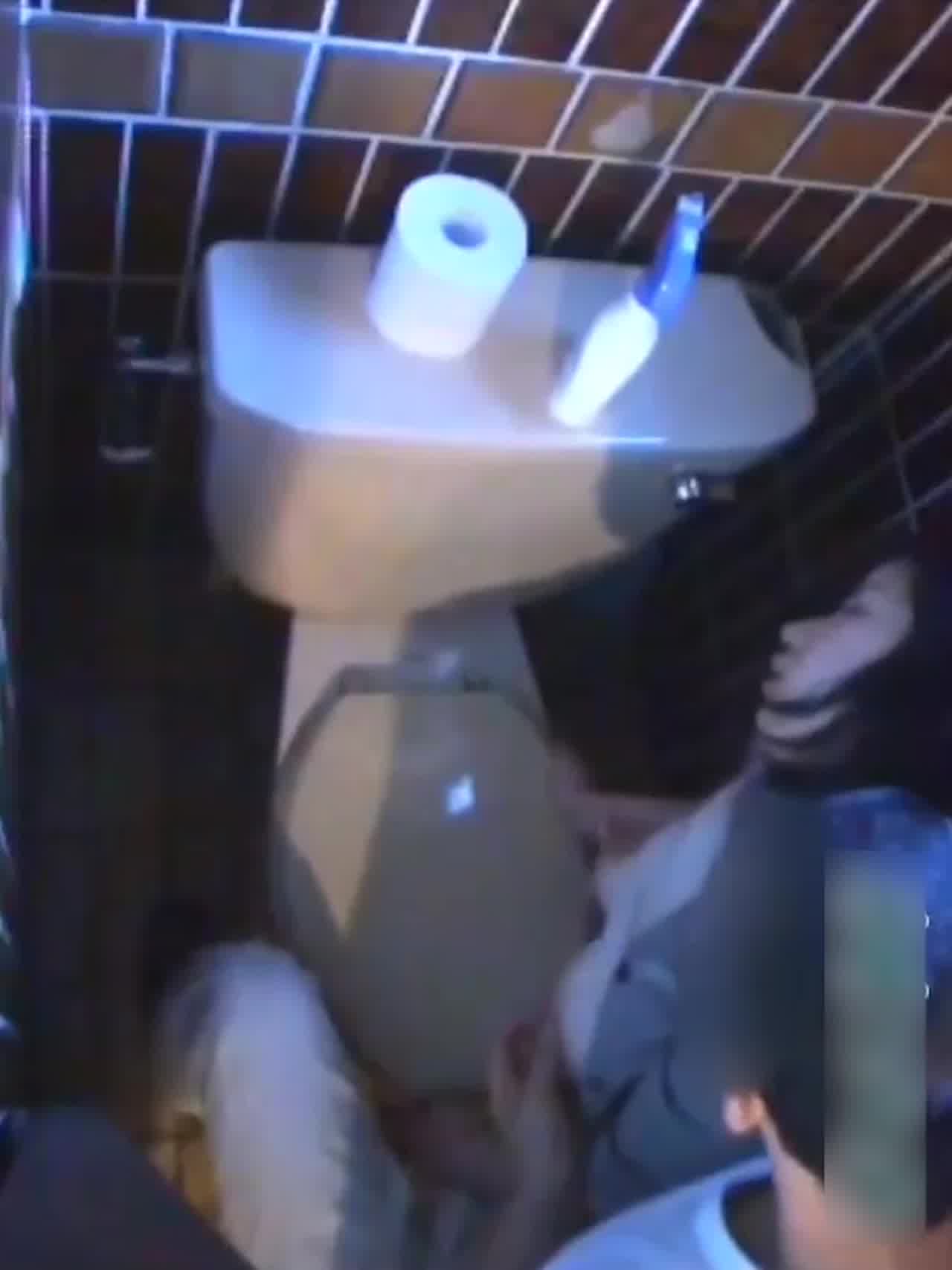  趁友人女友喝醉逞兽欲坏透了 的剧照4