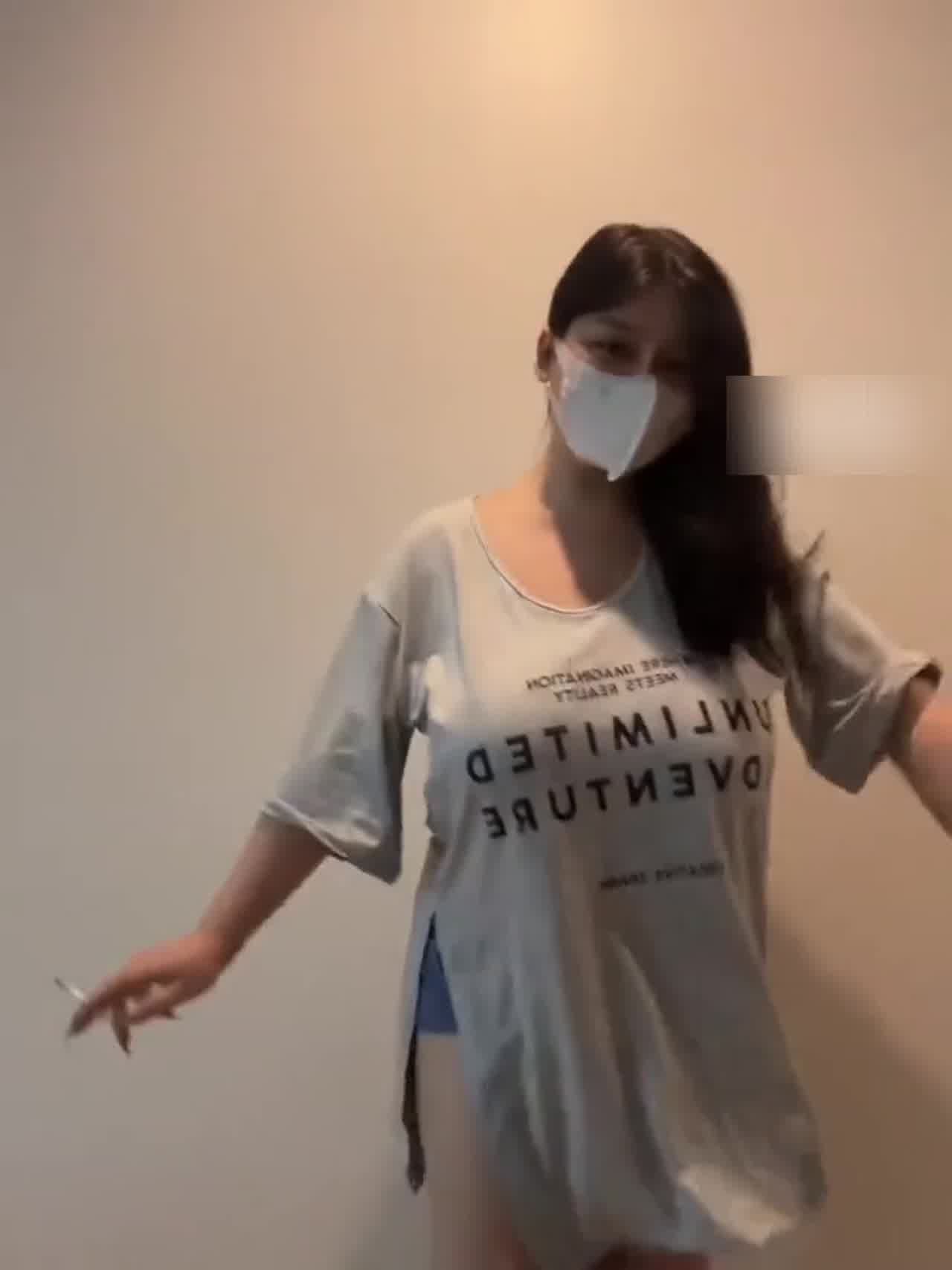  快跟着我一起开心开心 的剧照4