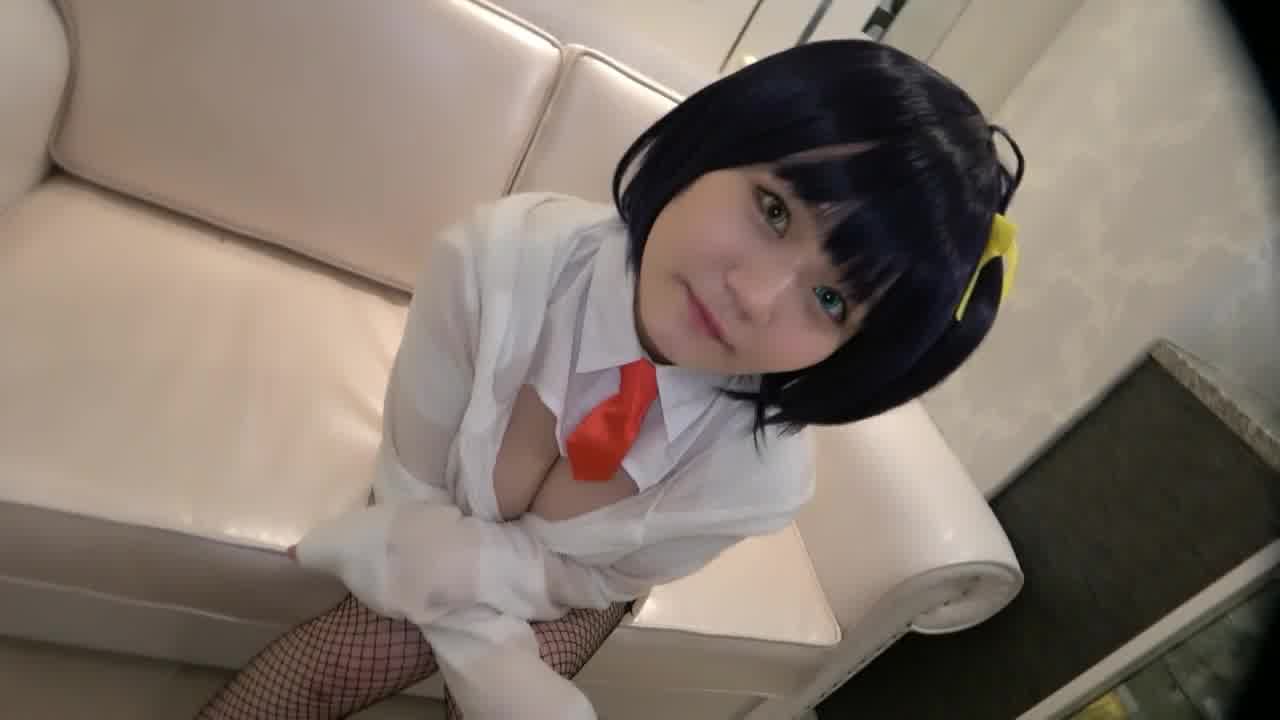  童颜巨乳！六花被勇太忽悠穿上了网袜就能开启邪王真眼，然后才发现被开启的却是自己的小雏穴? 的剧照7