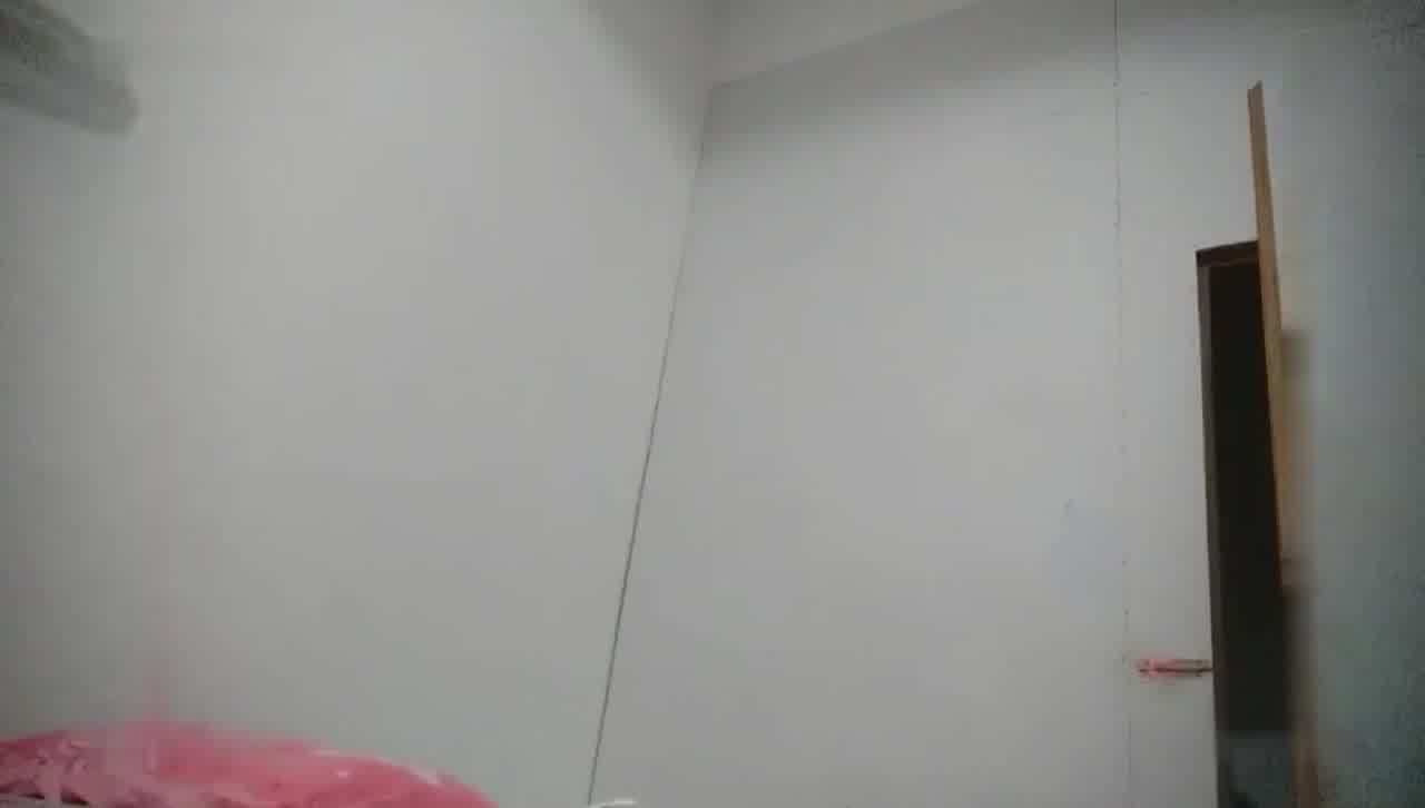  【双响炮】城中村扶贫良家少妇，一炮接一炮，最后直接扔掉套子，全部射进去了。 的剧照9