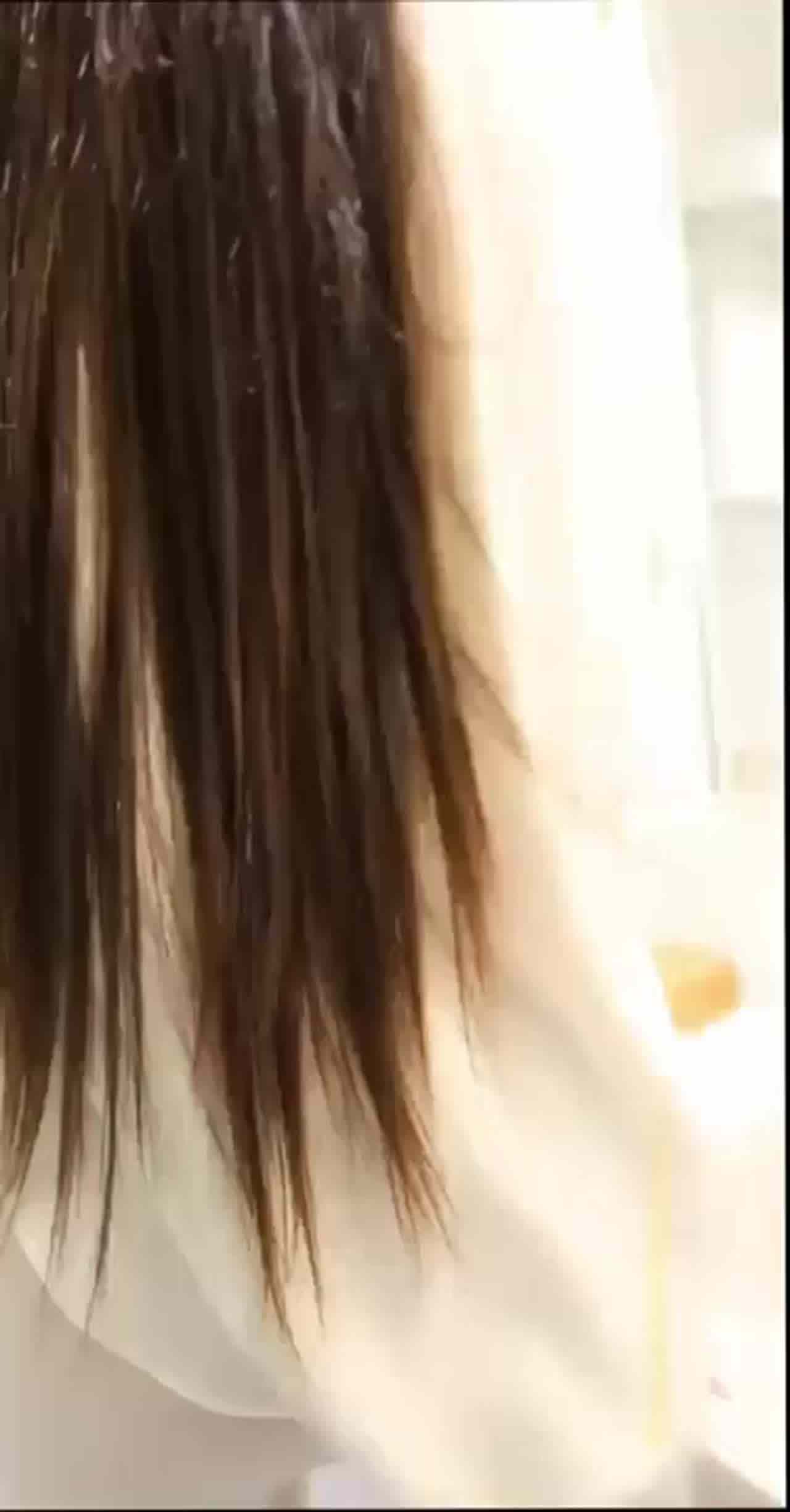  新人模特潜规则～要拿到工作前先把衣服脱光！ 的剧照4