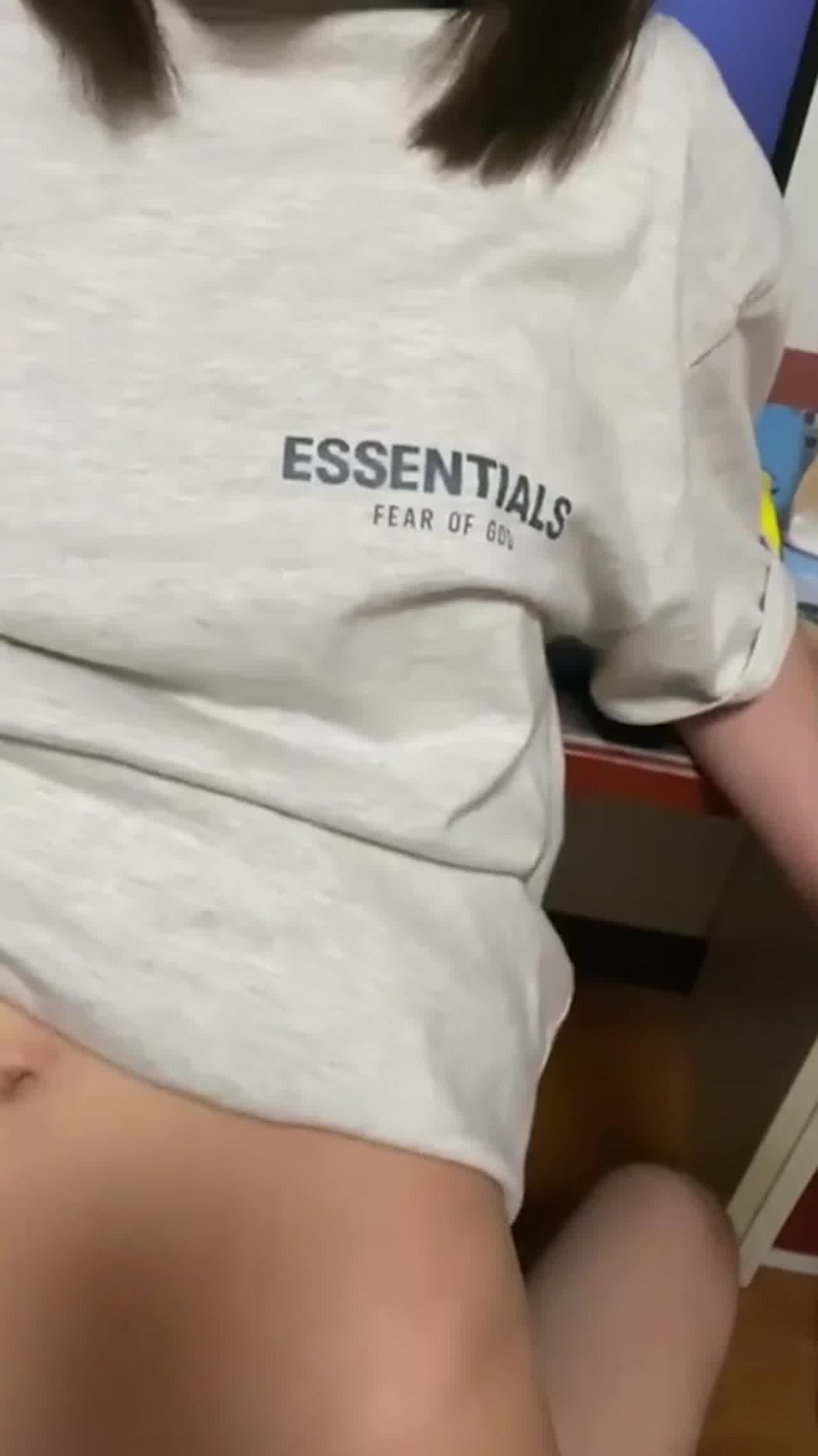  年轻学妹的皮肤弹性就是好 的剧照3