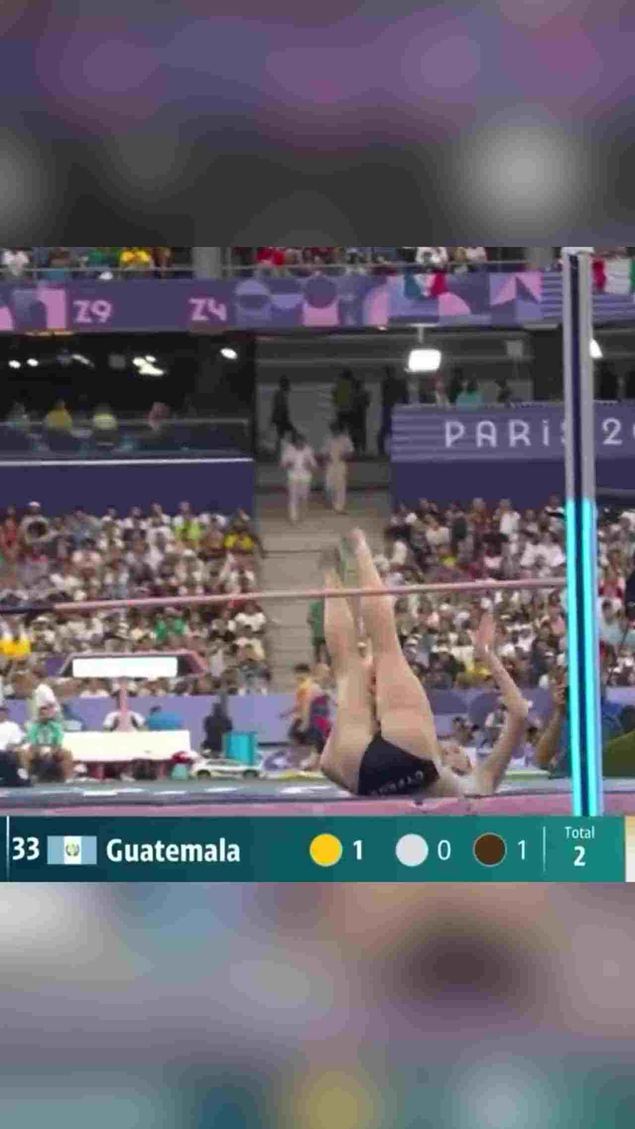  门事件 奥运选手外流 台面正直结果私下反差淫荡 的剧照10