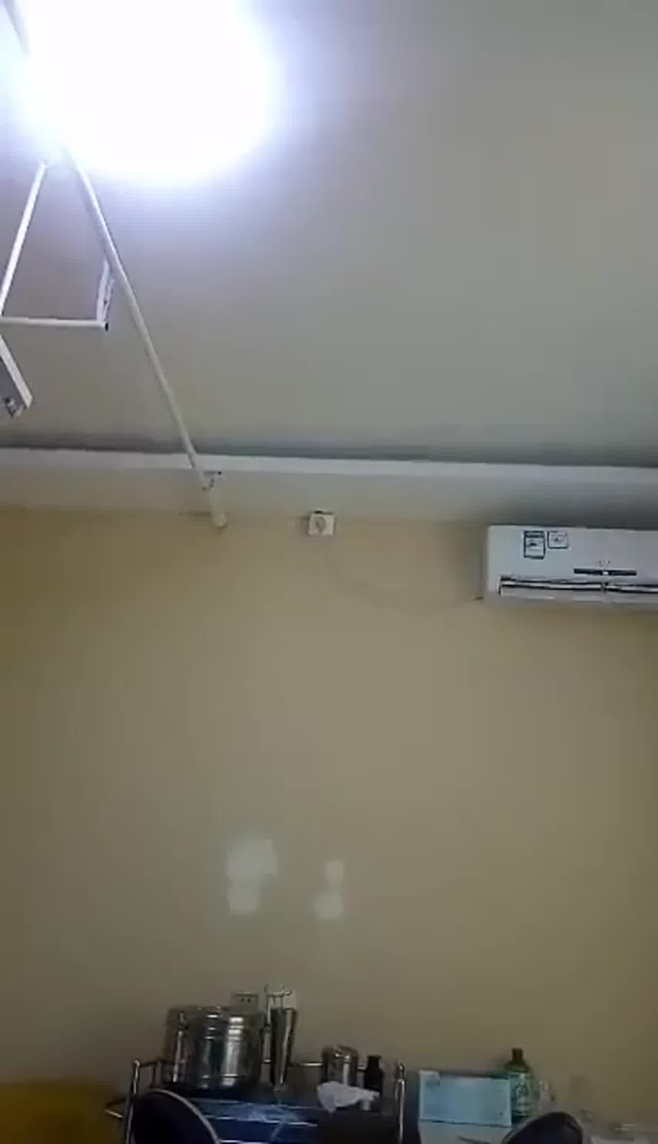  推特小护士雅欣～下次再有哥哥找我割包皮，我还是先给你口一次叭，把我和同事搞得尴尬，哈哈哈 的剧照10