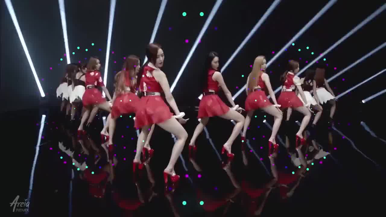  韩国PMV光影特效AV片像在看情色演唱会! 的剧照6