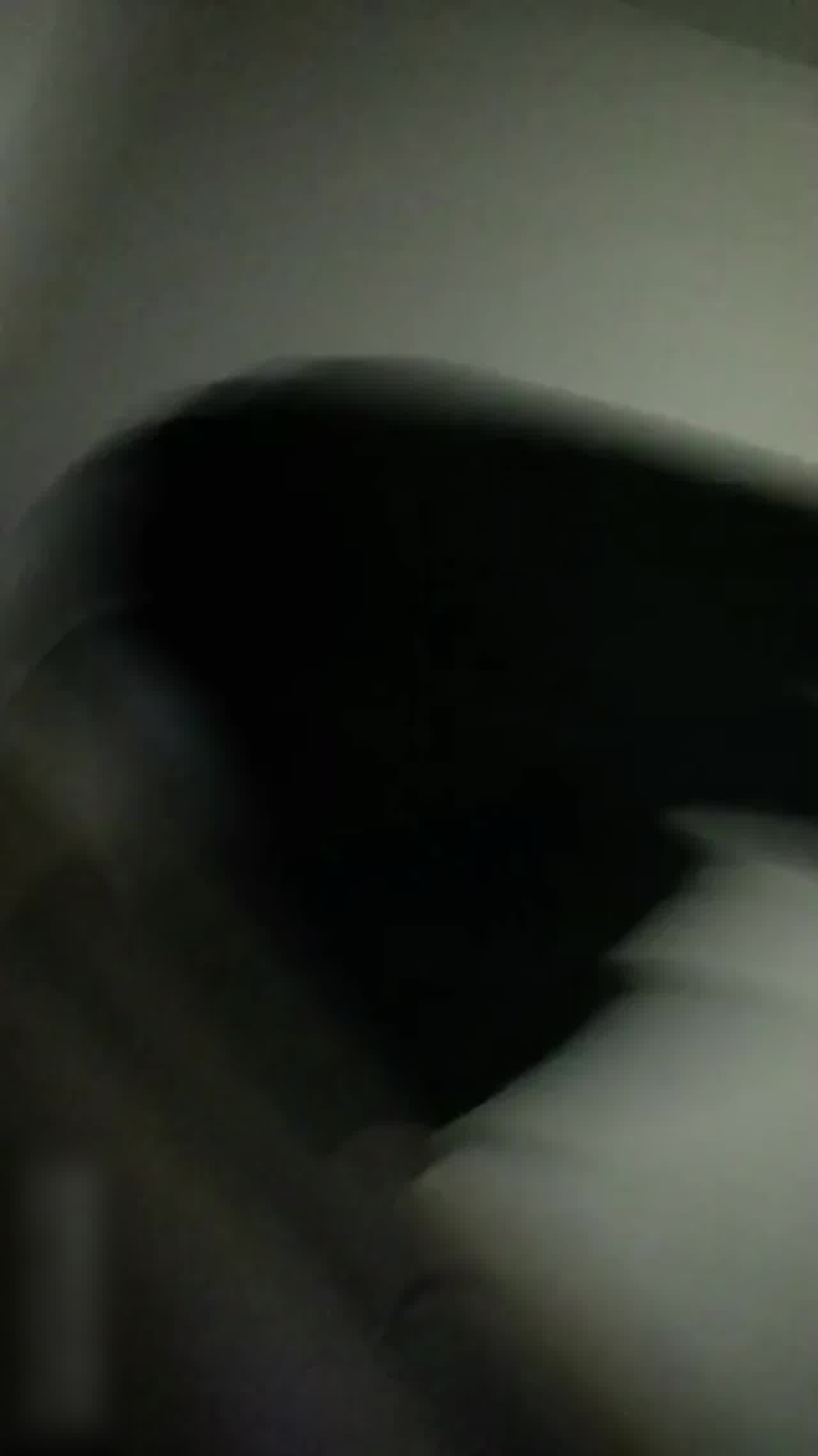  男友别乱交！正妹不雅影片被恶意曝光！性感浪叫粉红奶晃不停：被口爆也没关系 的剧照8