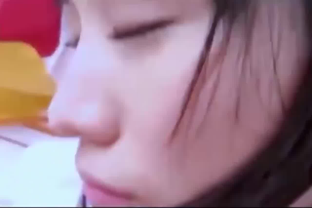  水多穴粉的萝莉小师妹发育超好 的剧照10