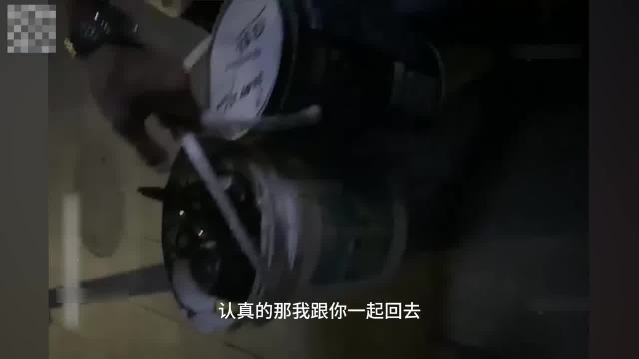  巨乳萌妹街头勾引  你不操我，我就告你强X我！ 的剧照7