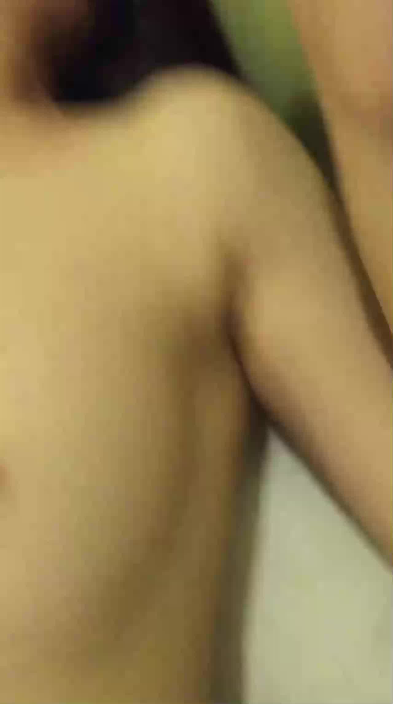  约操奶子不是很大但是身材很完美的骚母狗 的剧照9