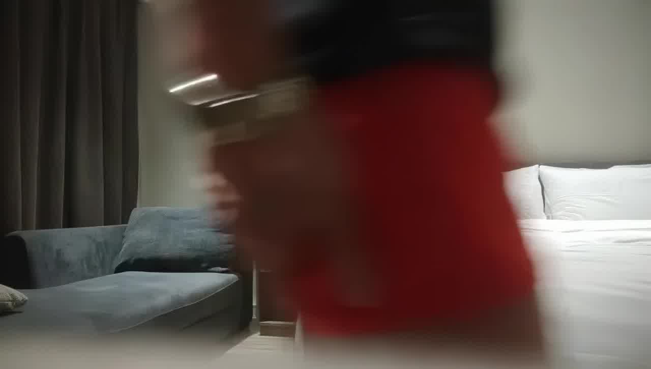  清纯校园【艺术大三学生妹】多少人的梦中女神，几千块钱肆意玩弄干出白浆！中途偷偷拔套，差点翻车！ 的剧照7