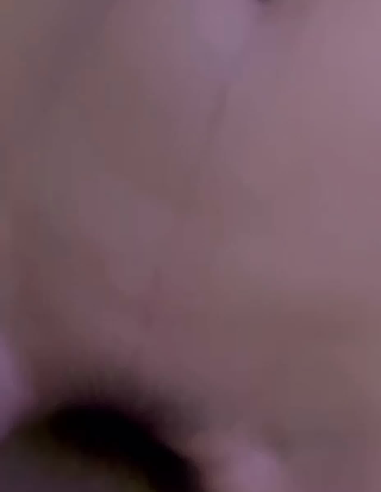  巨乳倩倩私拍 被男友操得嗷嗷叫 的剧照4