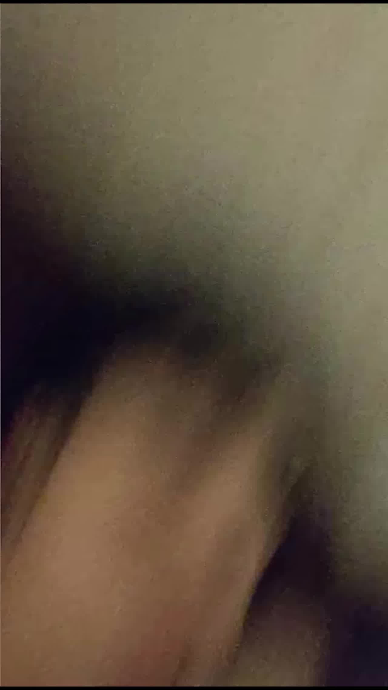  女大生翘课去造人 「女：不要啪啪 但好爽忍不住销魂呻吟 」 的剧照1