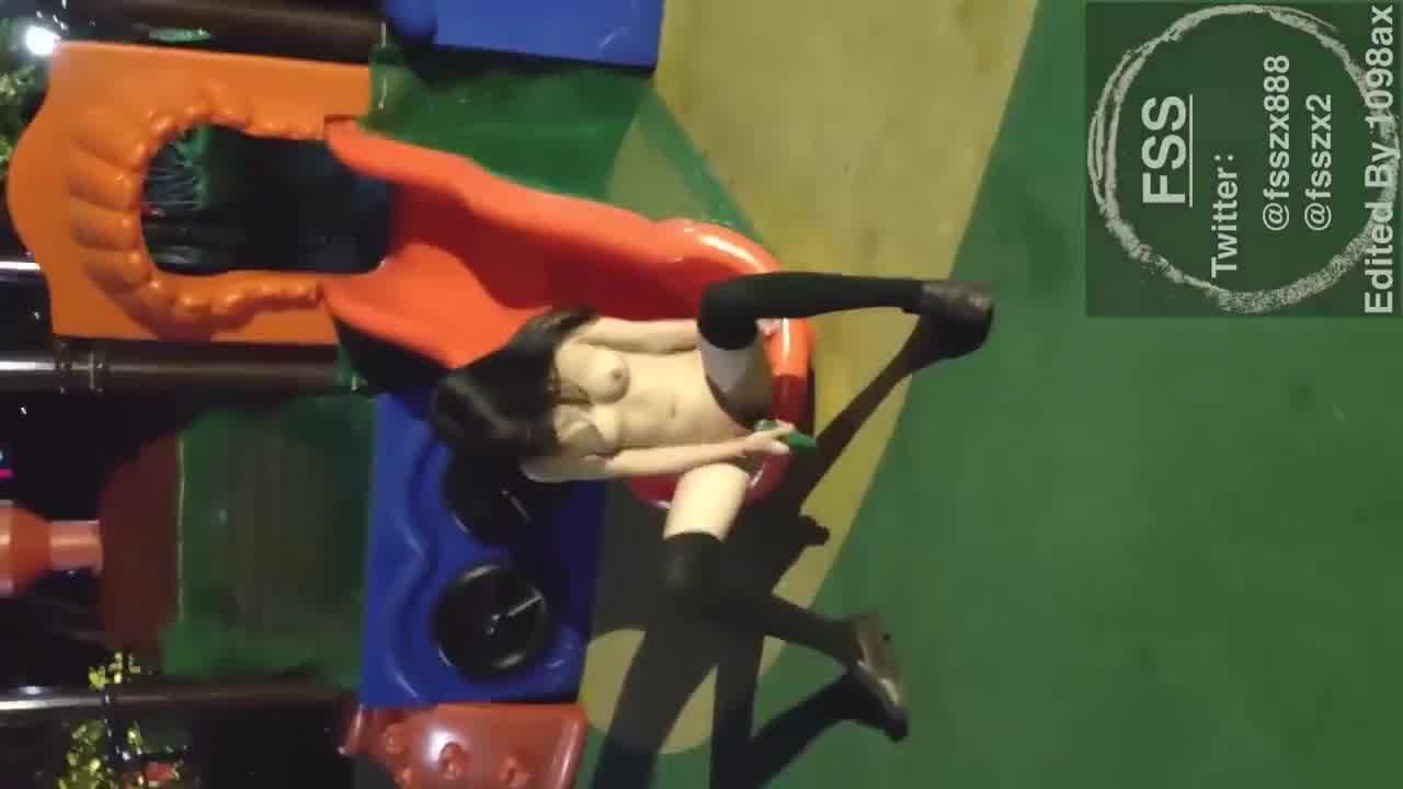  fss露出性玩具自慰 的剧照9