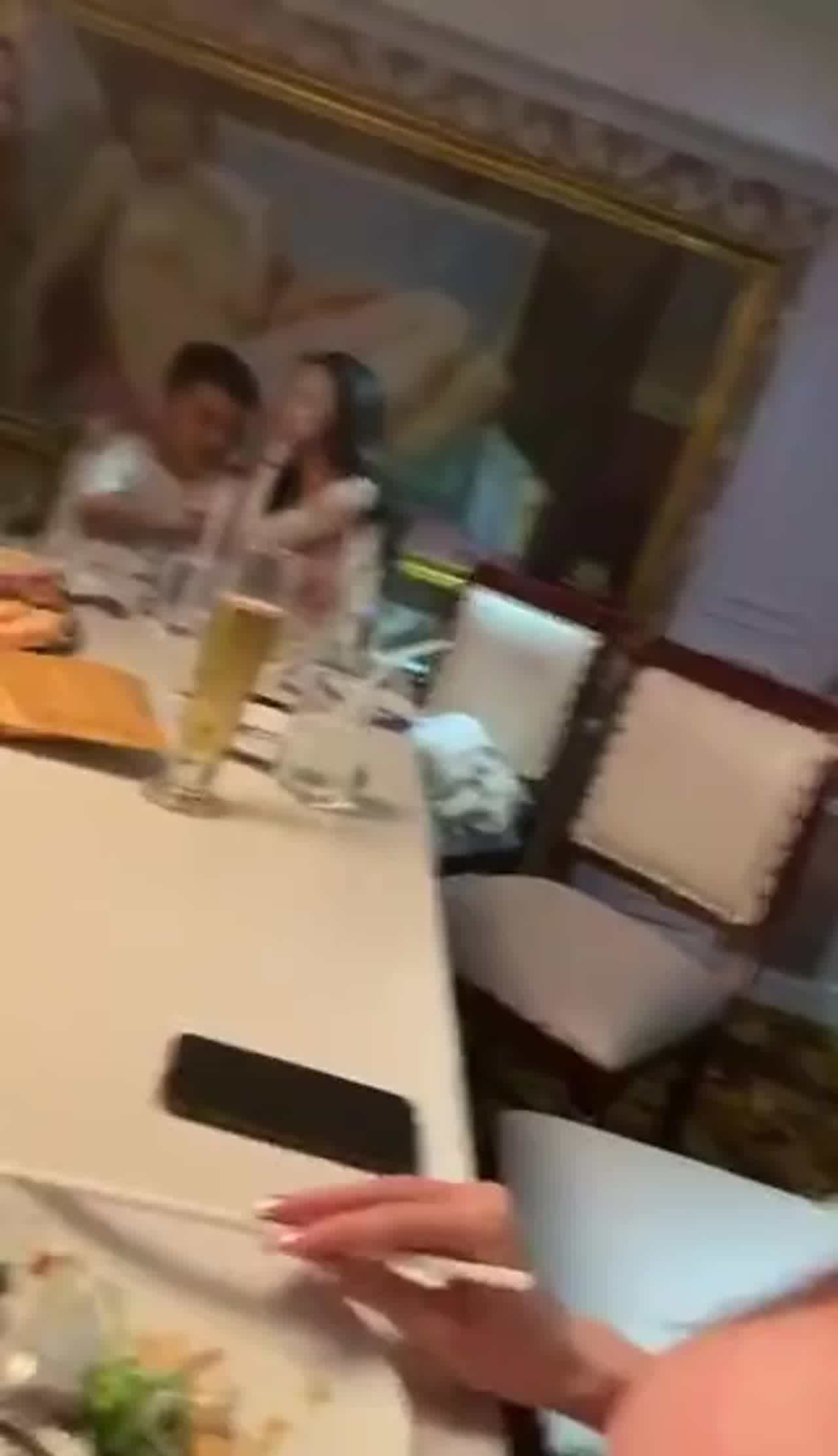  有没有要一起来吃饭的，全荤宴 ！ 的剧照9