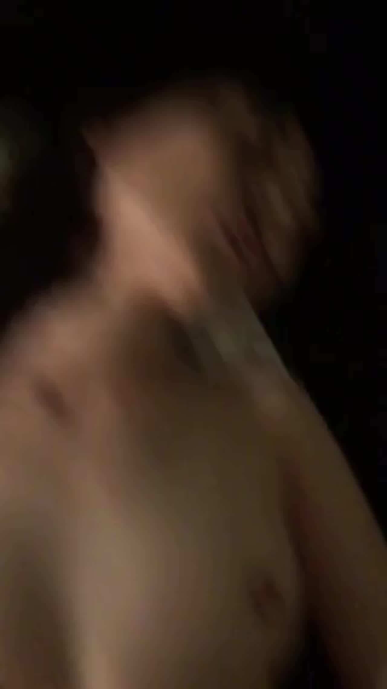  酒吧一条街捡的尸 的剧照10