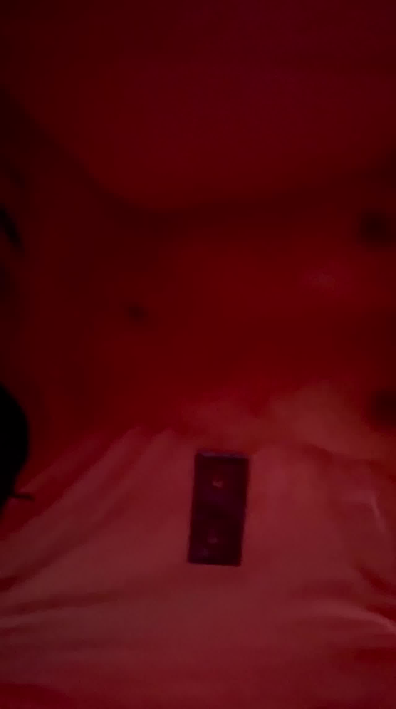  还没玩就出水了 的剧照1